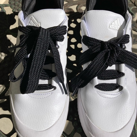 Adidas sneakers size 8 - Picture 9 of 9